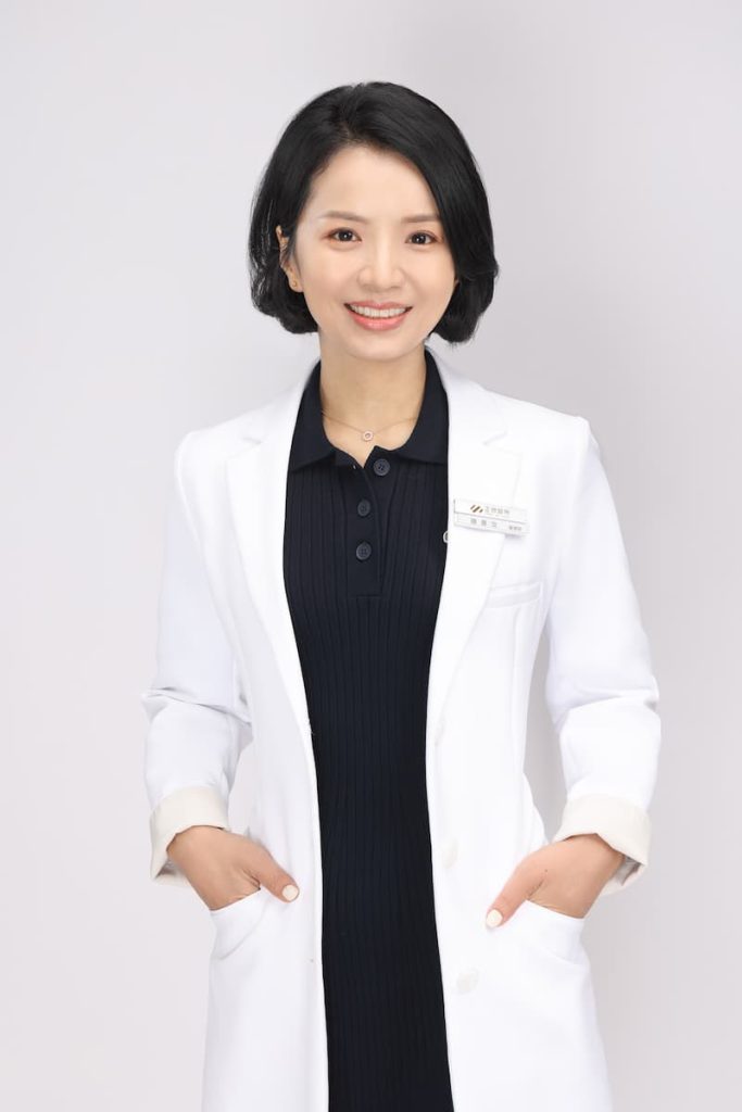 正欣診所專業團隊成員，提供高品質健康管理服務。